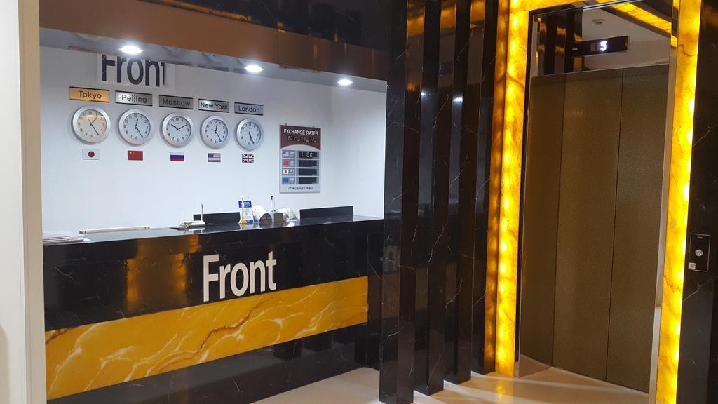 Hotel Queen Μπουσάν Εξωτερικό φωτογραφία